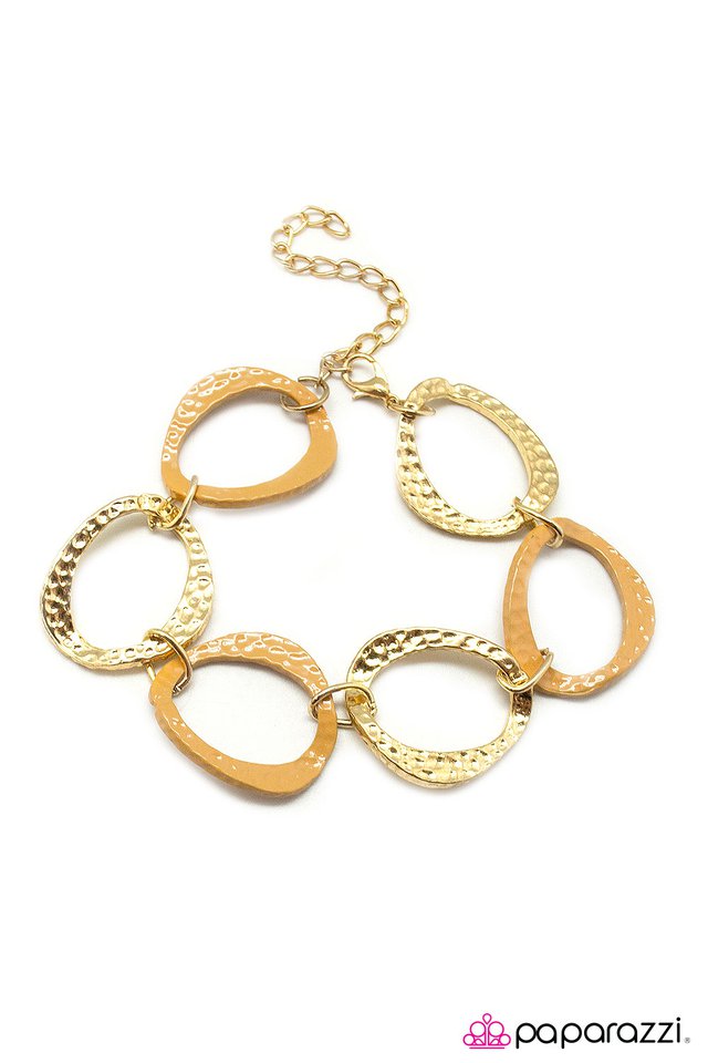 Paparazzi ♥ Best Dressed - Yellow ♥ Bracelet