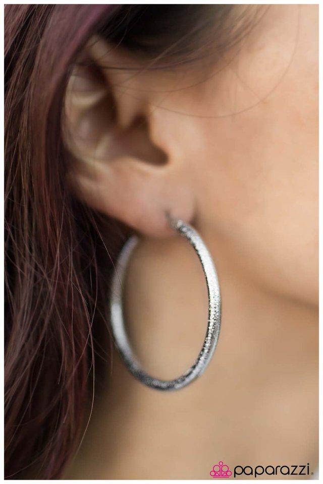 gimme-more-p5ho-svxx-007xx