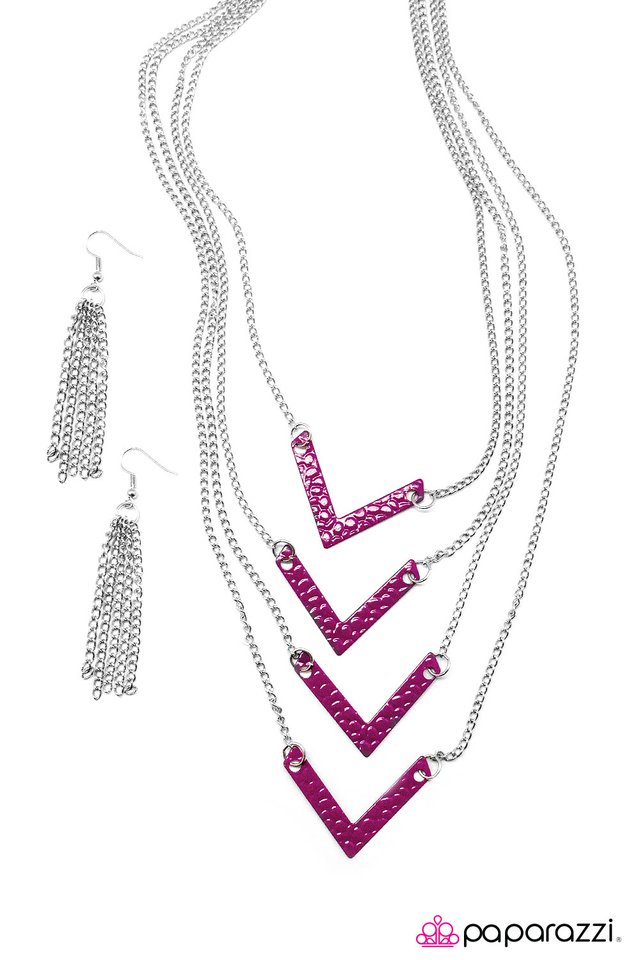 Paparazzi ♥ Throw Caution to the Wind - Purple ♥ Necklace