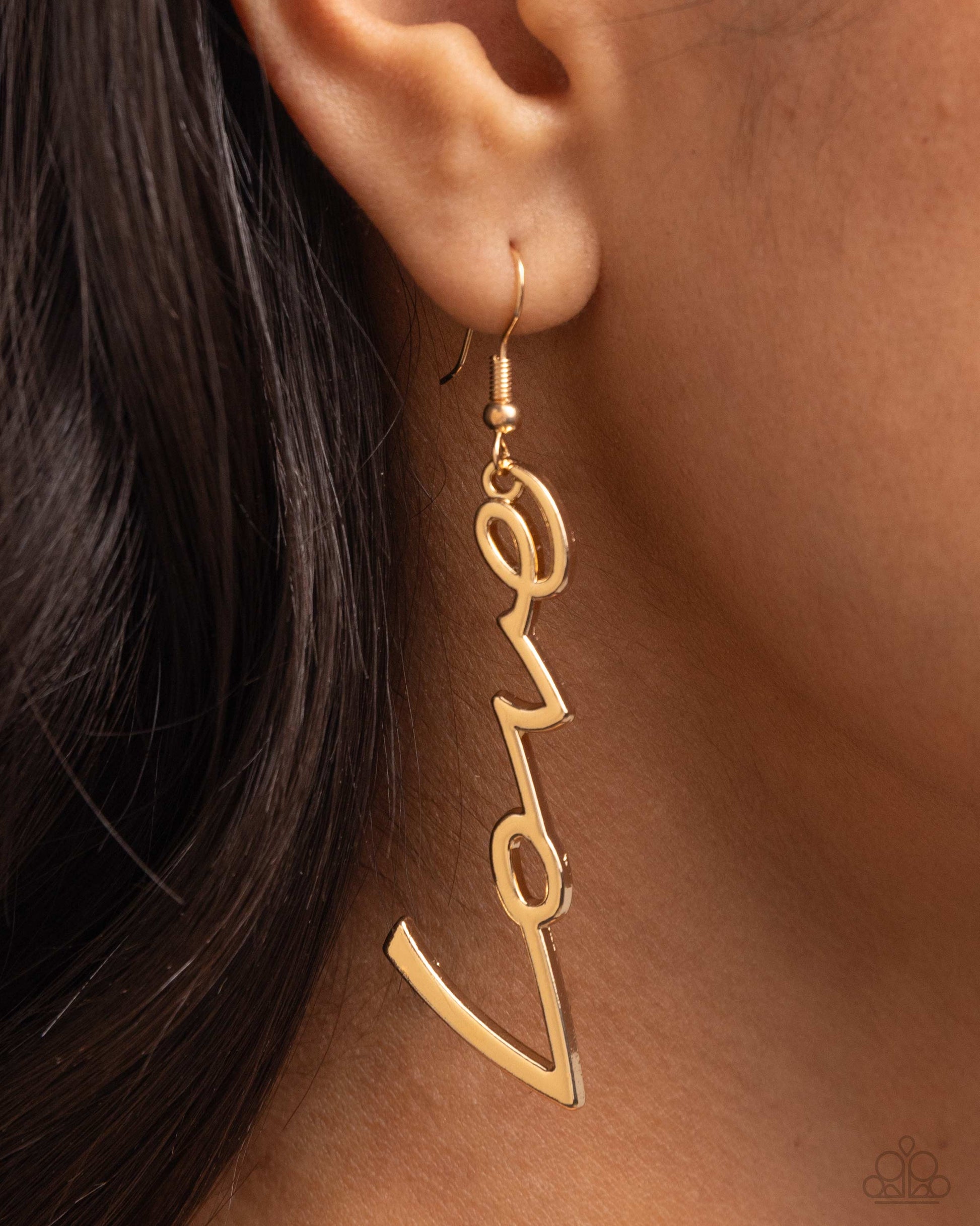 light-catching-letters-gold-p5wd-gdxx-067xx