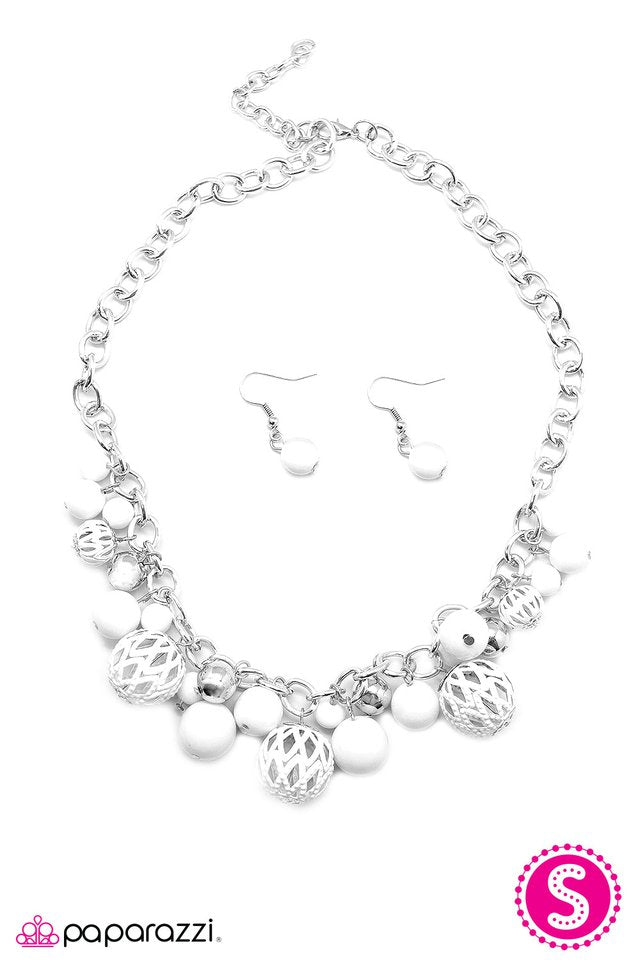 Paparazzi ♥ The Louvre - White ♥ Necklace