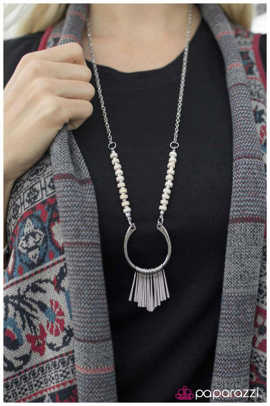 keep-me-hanging-on-white-p2tr-wtxx-031ba