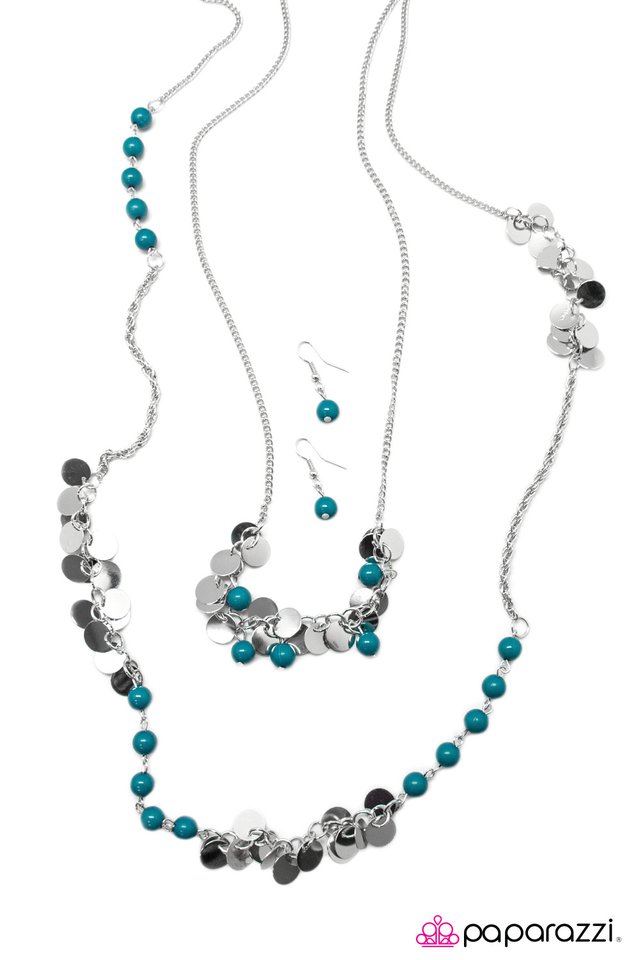 Paparazzi ♥ Lost In Reverie - Blue ♥ Necklace