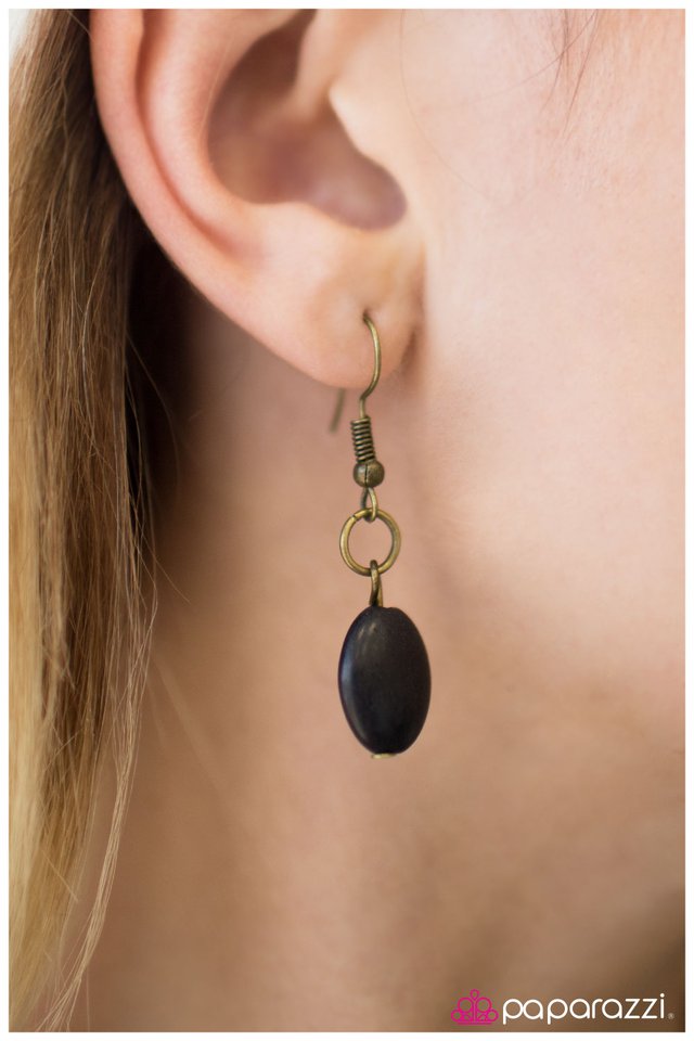 Paparazzi ♥ Pure Country - Black ♥ Necklace