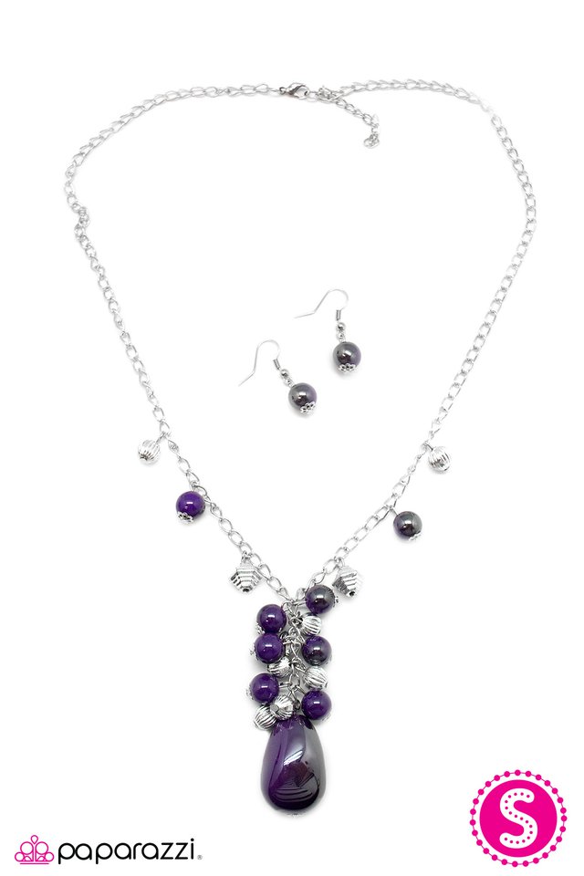 Paparazzi ♥ Skyfall - Purple ♥ Necklace