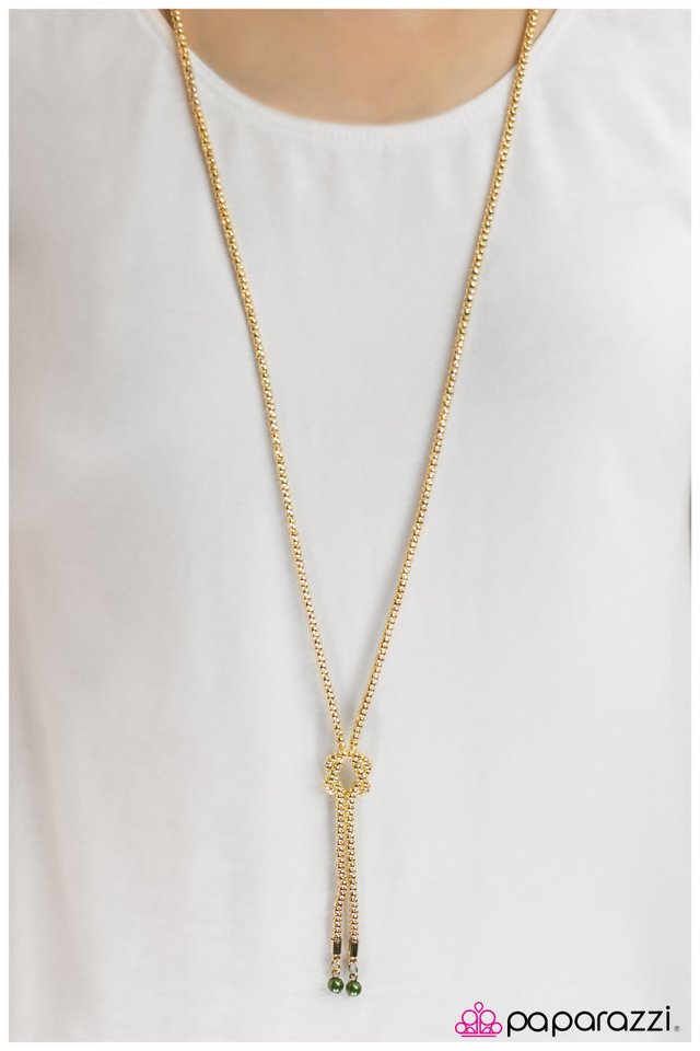 thrown-for-a-loop-green-p2re-grgd-035xx