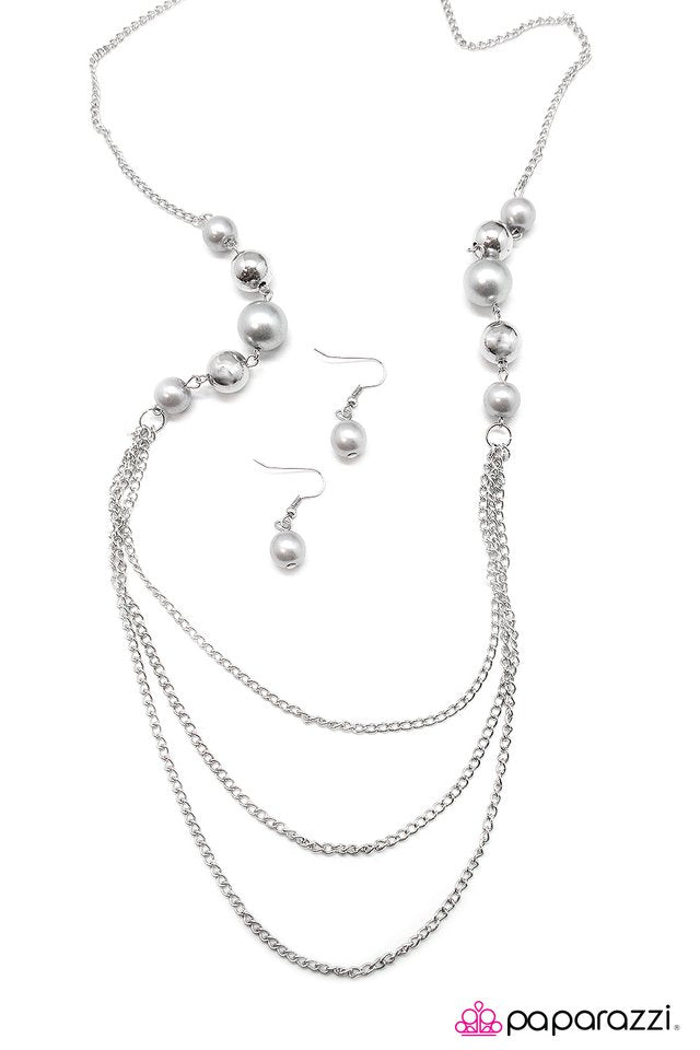 Paparazzi ♥ The Outer Limits - Silver ♥ Necklace