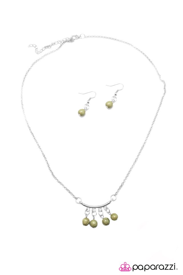 Paparazzi ♥ The Last Ride - Green ♥ Necklace