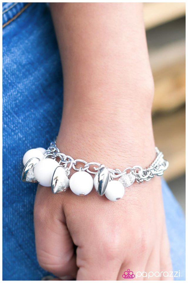 we-belong-together-white-p9wh-wtxx-040xx