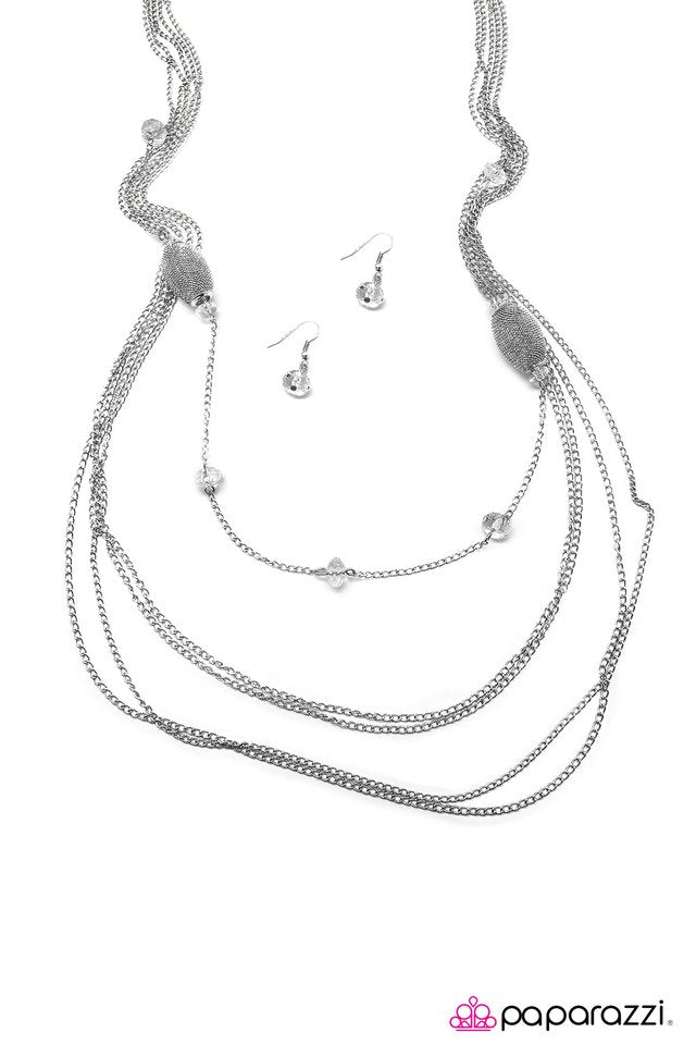 Paparazzi ♥ Go With the Flow - White ♥ Necklace