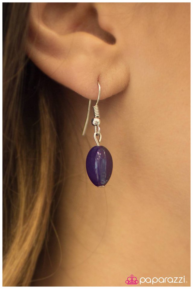 Paparazzi ♥ Take A Look At Me Now - Purple ♥ Necklace