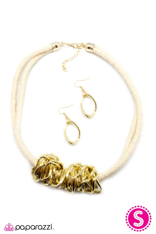 Paparazzi ♥ Tell Me About It - Gold ♥ Necklace