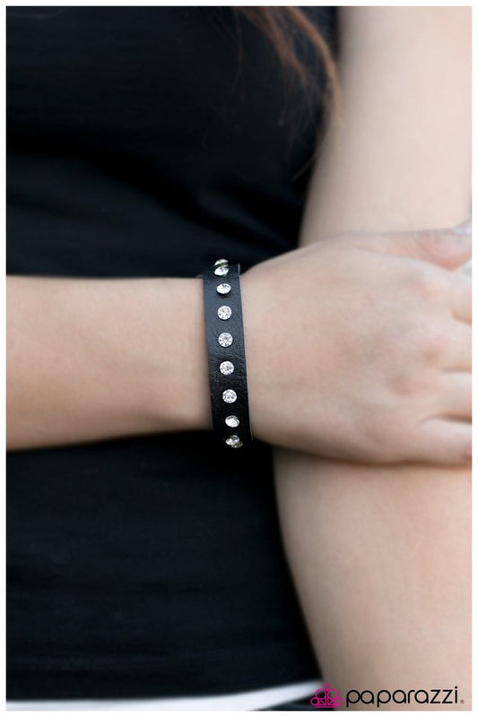 no-glitz,-no-glory-black-p9ur-bkxx-092xx