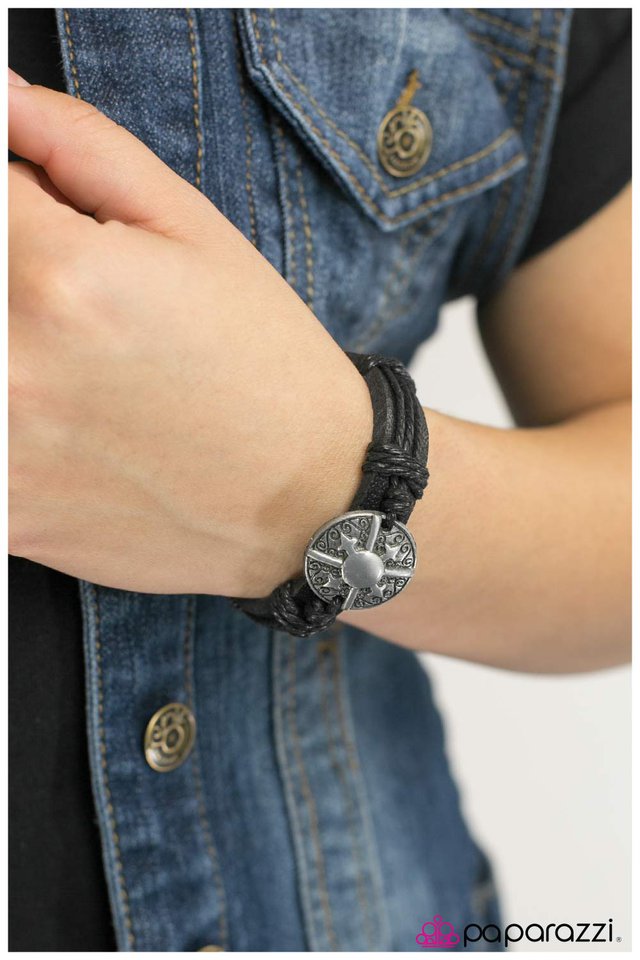 knights-of-the-round-table-p9tr-urbk-020xx