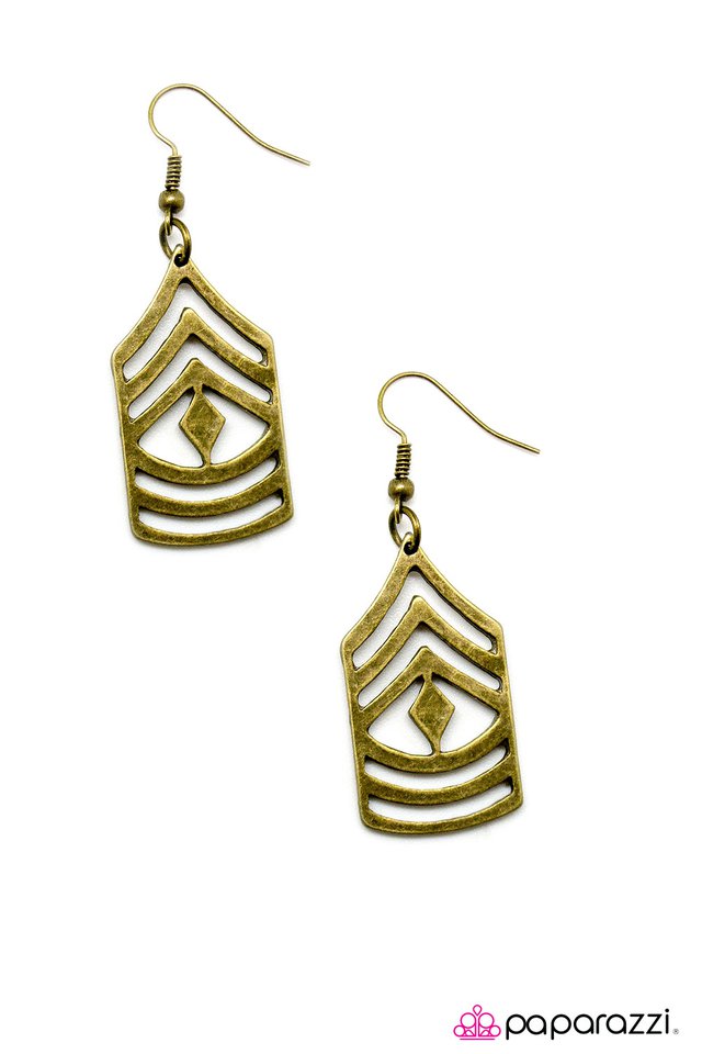 Paparazzi ♥ Sir, Yes Sir! - Brass ♥ Earrings