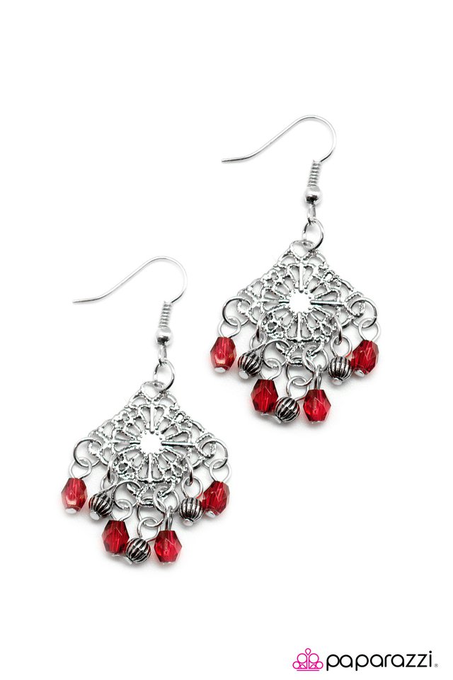 Paparazzi ♥ The Dreamer - Red ♥ Earrings