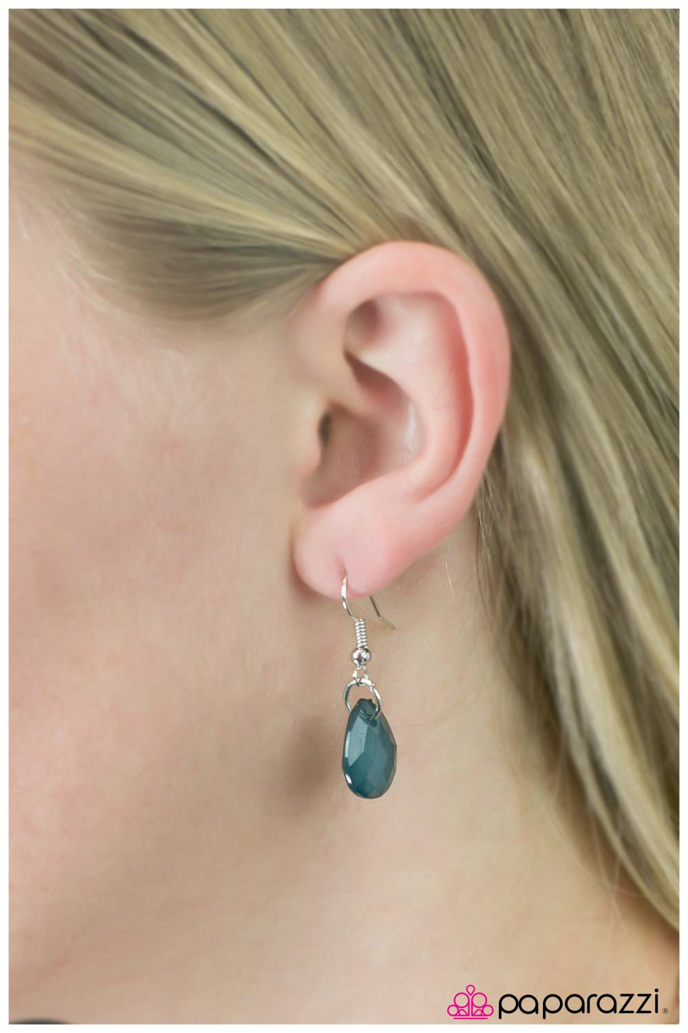 Paparazzi ♥ Cut and Run - Blue ♥  Necklace