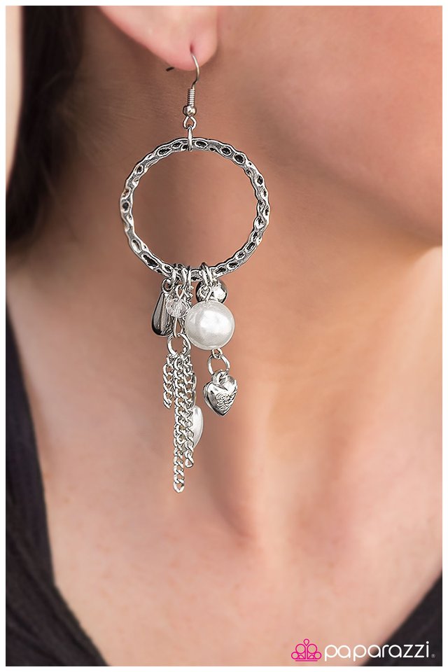 little-things-mean-a-lot-white-p5wh-wtxx-039xx