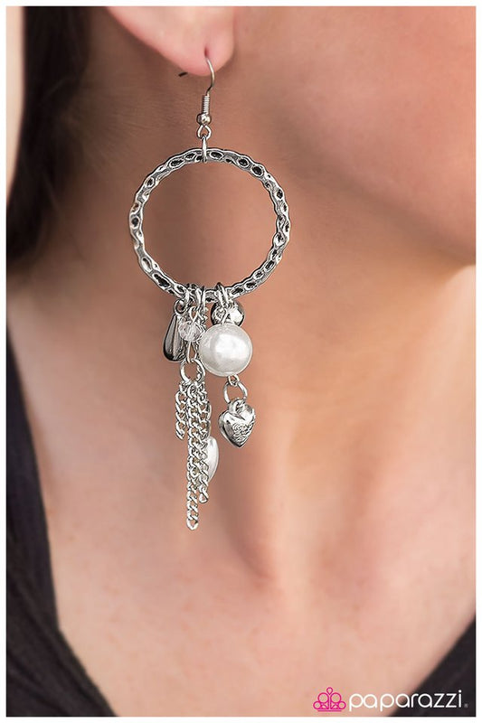 little-things-mean-a-lot-white-p5wh-wtxx-039xx