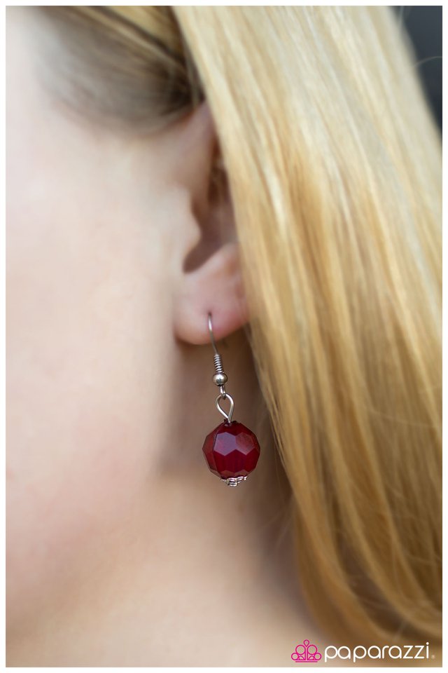 Paparazzi ♥ The Sweet Life - Red ♥ Necklace