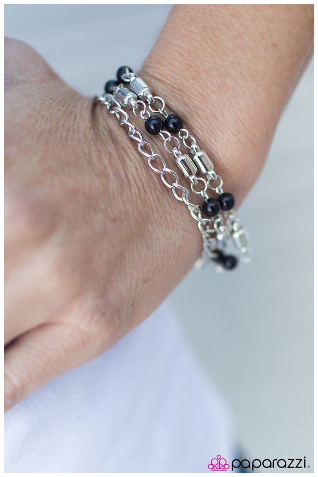 heard-it-through-the-grapevine-black-p9da-bkxx-022xx