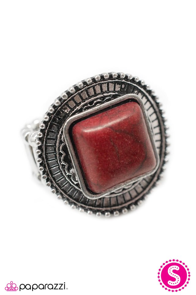 Paparazzi ♥ Pulling Rank - Red ♥ Ring