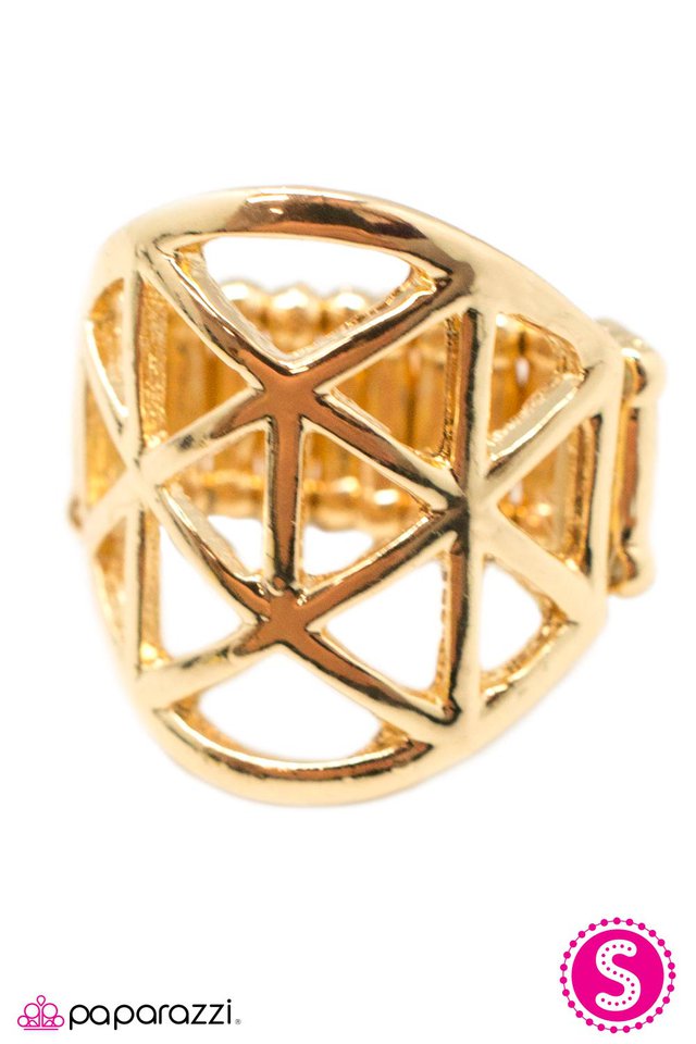 Paparazzi ♥ I Have Been Framed - Gold ♥ Ring