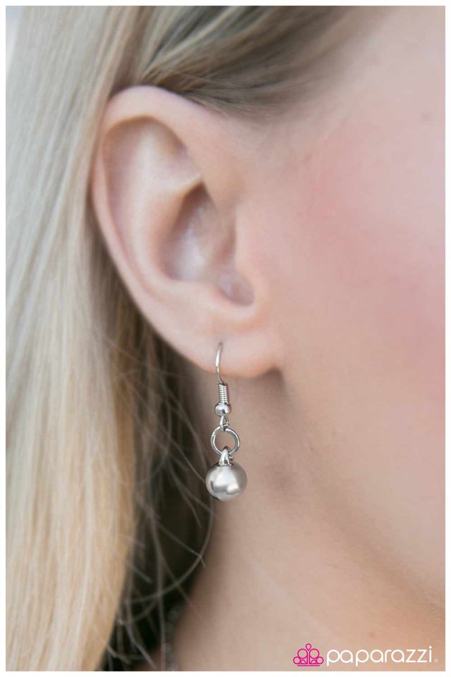 Paparazzi ♥ Only the Finest - Green ♥ Necklace