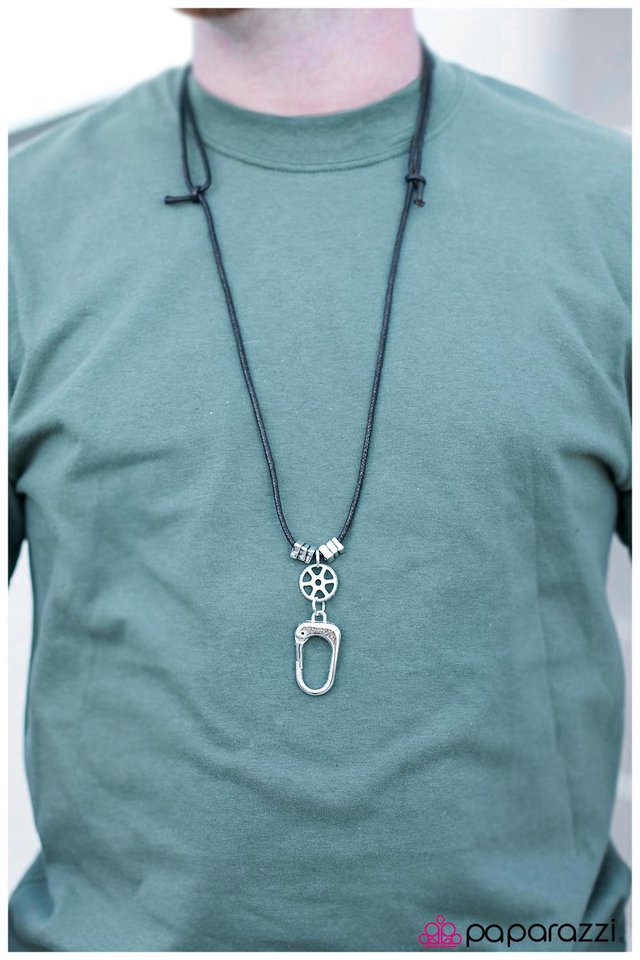 grind-my-gears-p2ln-urbk-056xx