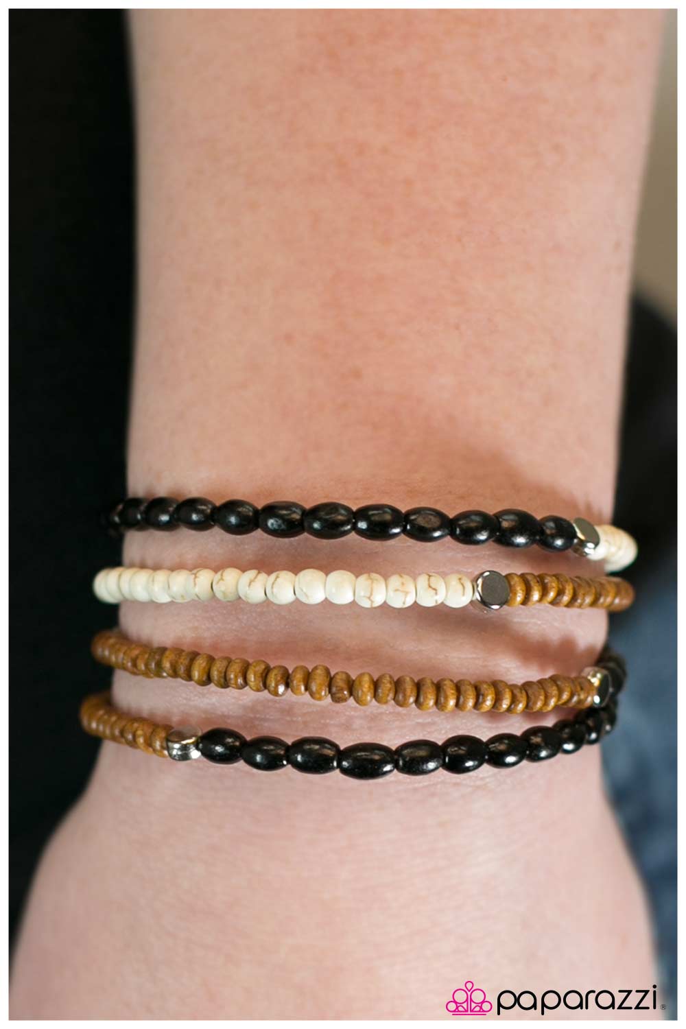 its-human-nature-white-p9se-wtxx-033xx