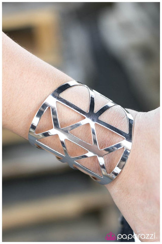 a-force-to-be-reckoned-with-silver-p9tr-svxx-027xx