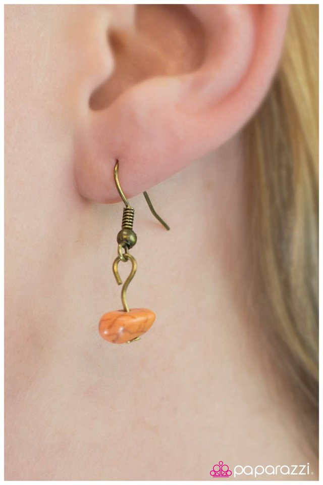 Paparazzi ♥ All the Pretty Horses - Yellow ♥ Necklace