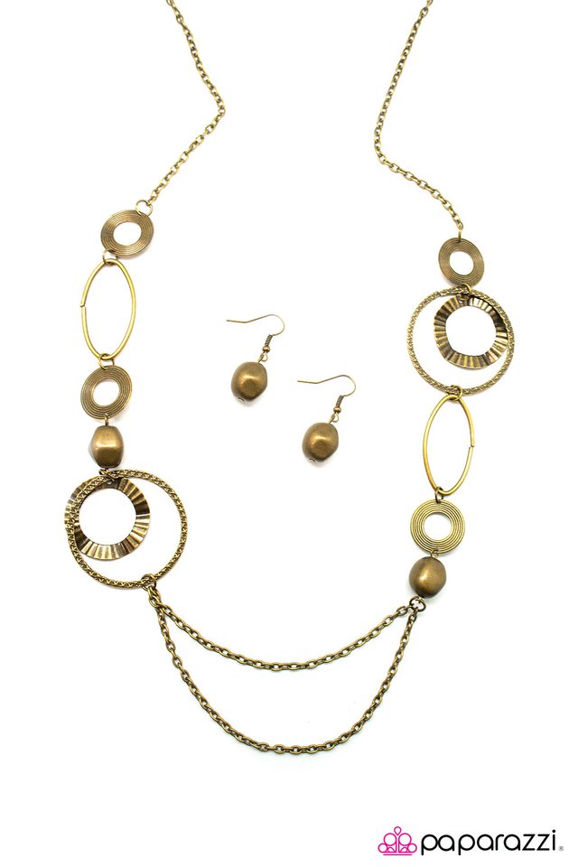 Paparazzi ♥ Cavalier - Brass ♥ Necklace