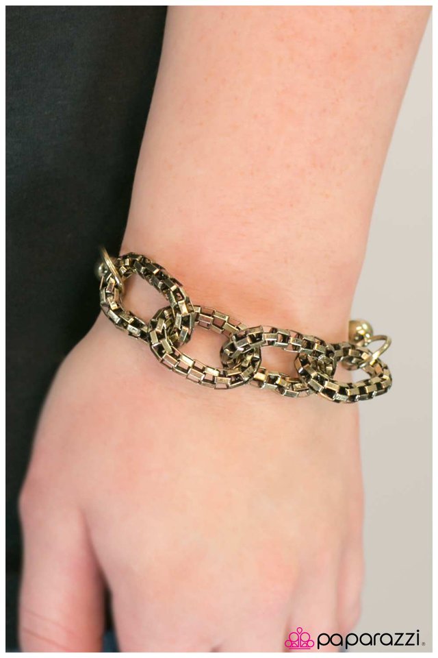 look-alive-brass-p9in-brxx-023xx