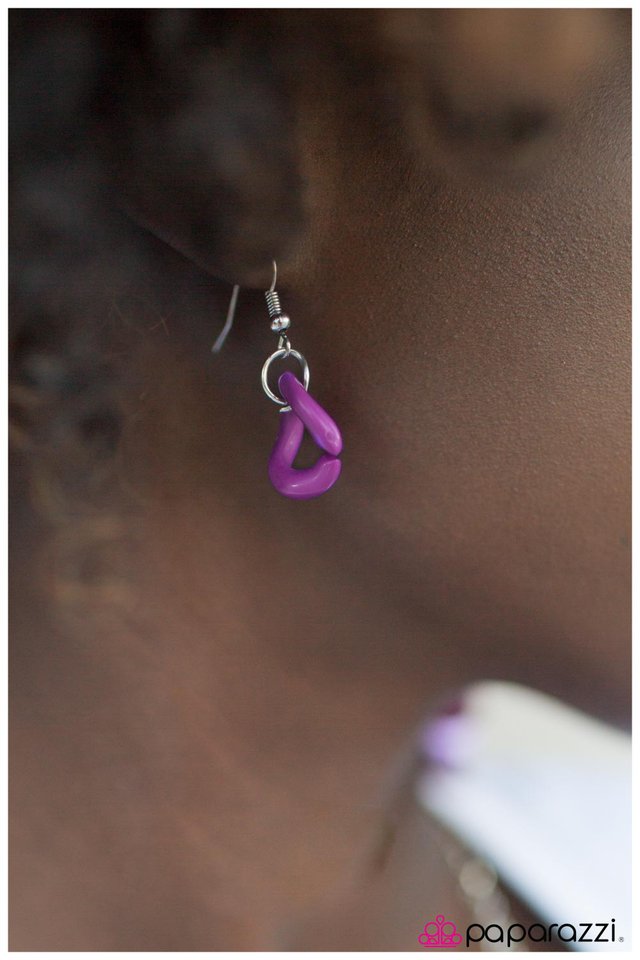 Paparazzi ♥ Making Dreams Come True - Purple ♥ Necklace