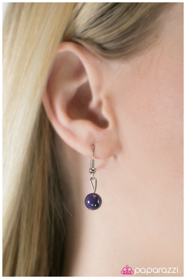 Paparazzi ♥ Bewilderment - Purple ♥ Necklace