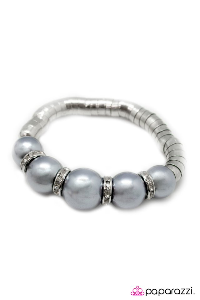Paparazzi ♥ The Muse - Silver ♥ Bracelet