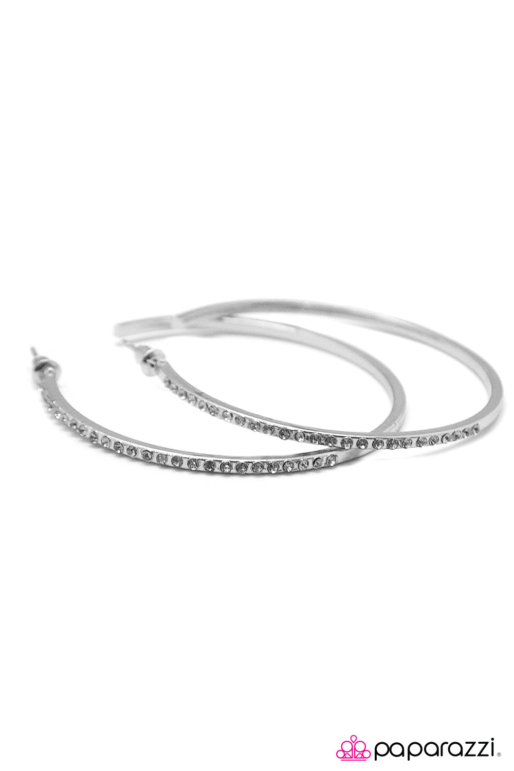 Paparazzi ♥ Guest Of Honor - White ♥  Earrings