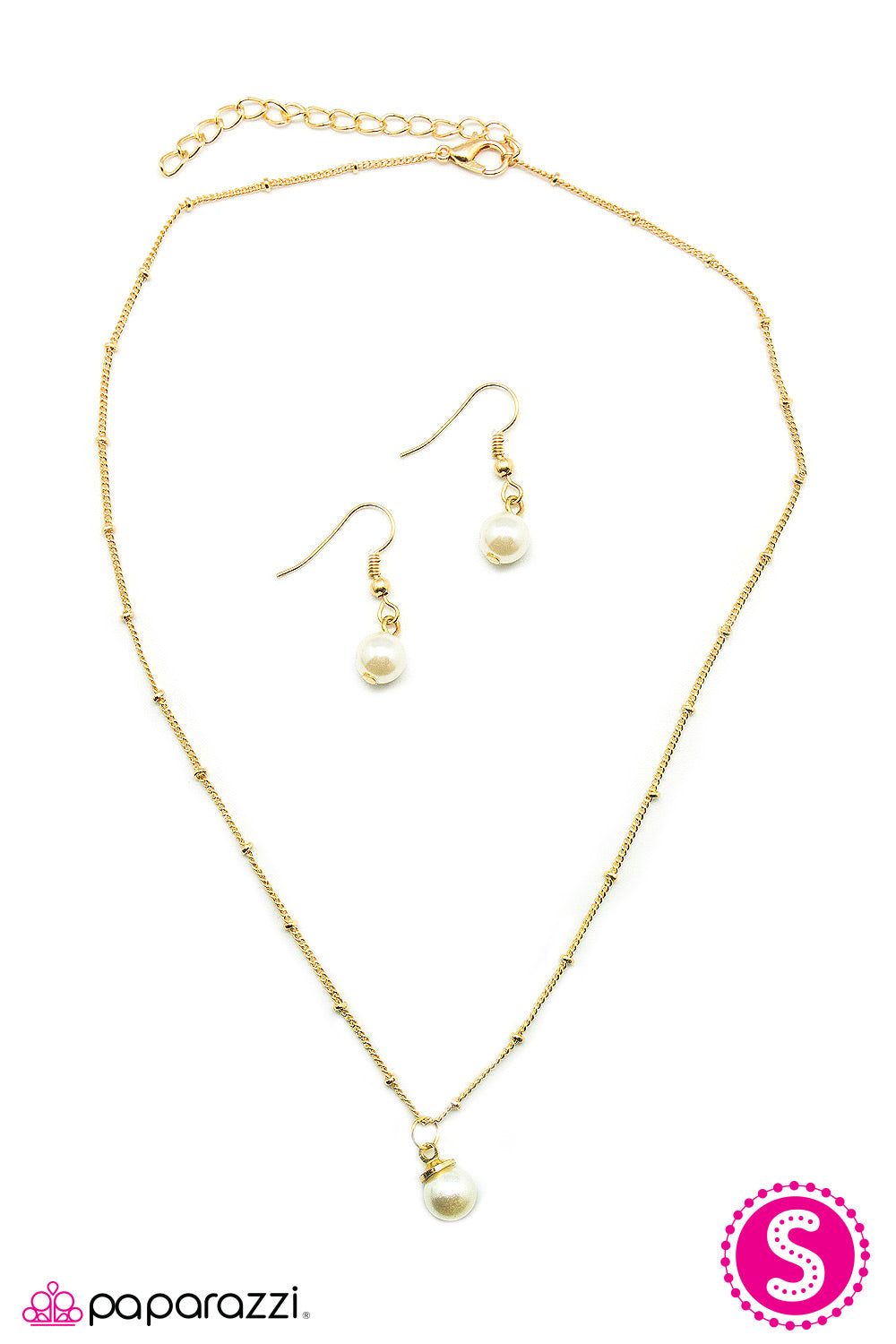 Paparazzi ♥ To Have And To Hold - Gold ♥  Necklace