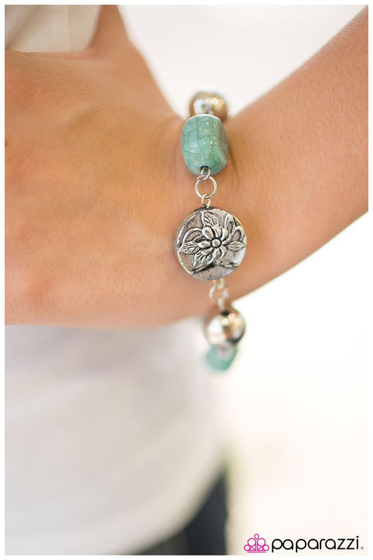 easter-island-blue-p9se-blxx-050xx