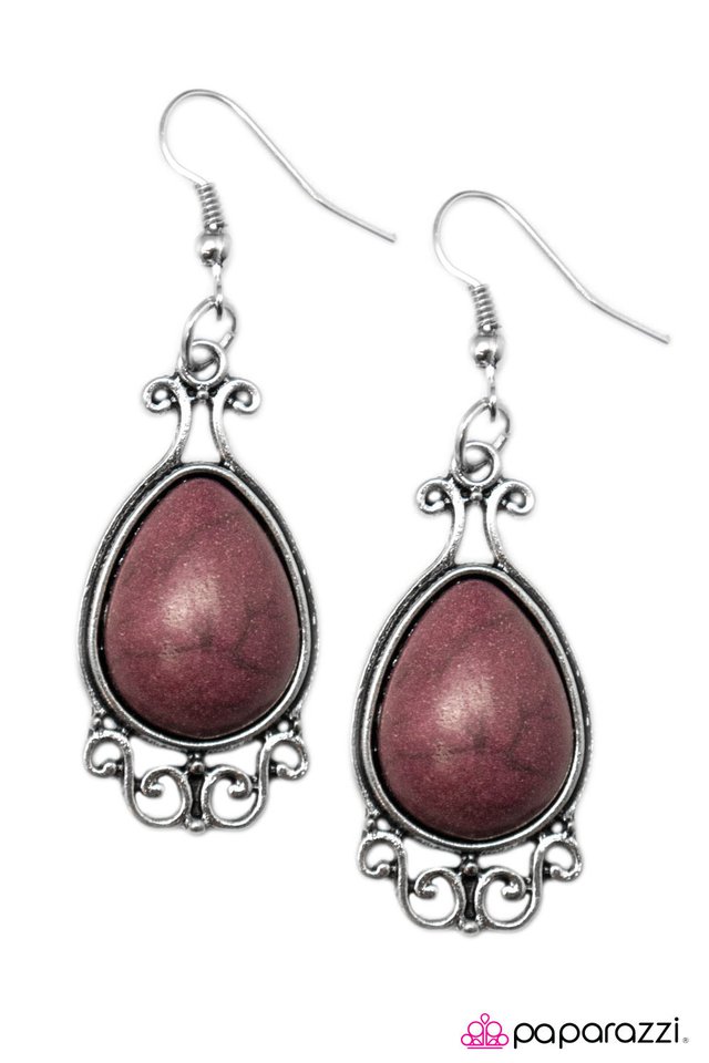Paparazzi ♥ Homegrown - Red ♥ Earrings