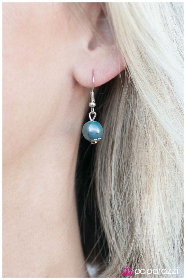 Paparazzi ♥ Home Is Where The Heart Is - Blue ♥ Necklace