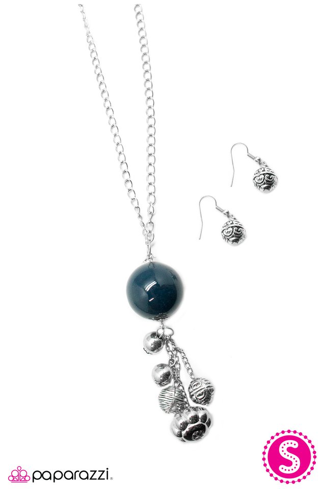 Paparazzi ♥ Globetrotter - Blue ♥ Necklace
