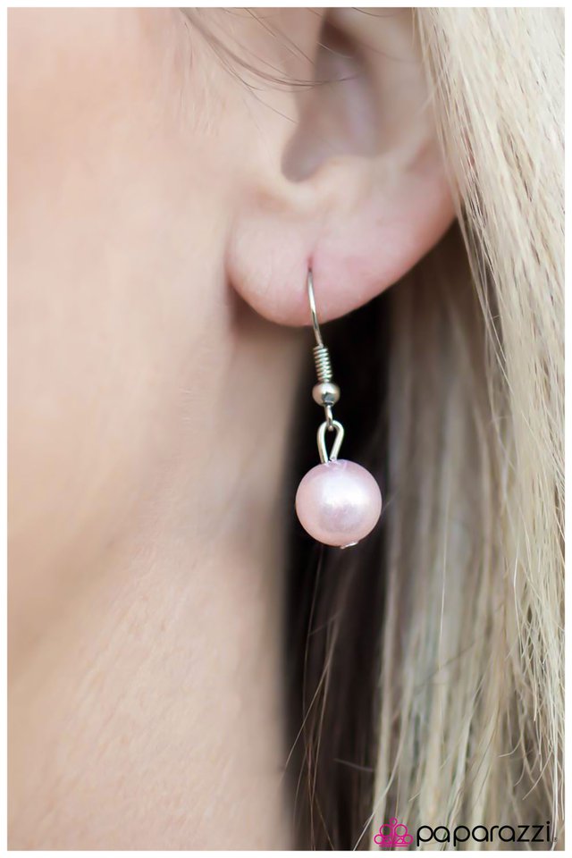 Paparazzi ♥ Dulce Amor - Pink ♥ Necklace