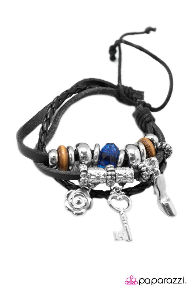 Paparazzi ♥ Keepin It Low Key - Black ♥ Bracelet