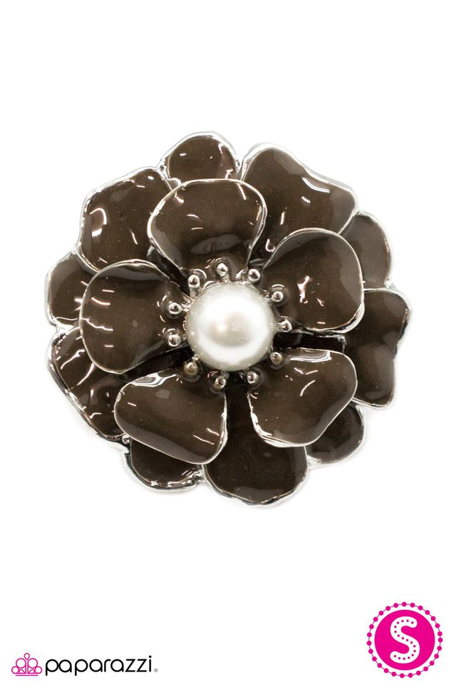 Paparazzi ♥ Keepin It Classy - Brown ♥ Ring