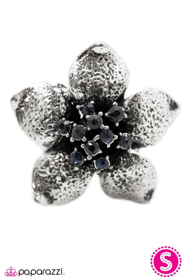 Paparazzi ♥ Flowering Orchard - Blue ♥ Ring