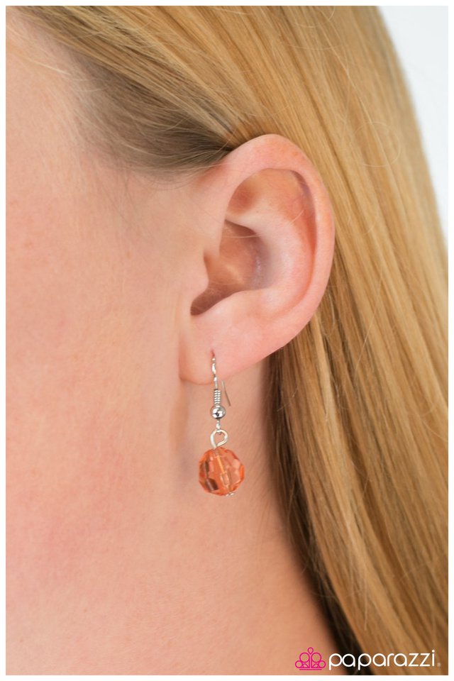 Paparazzi ♥ Keep Dreamin - Orange ♥ Necklace