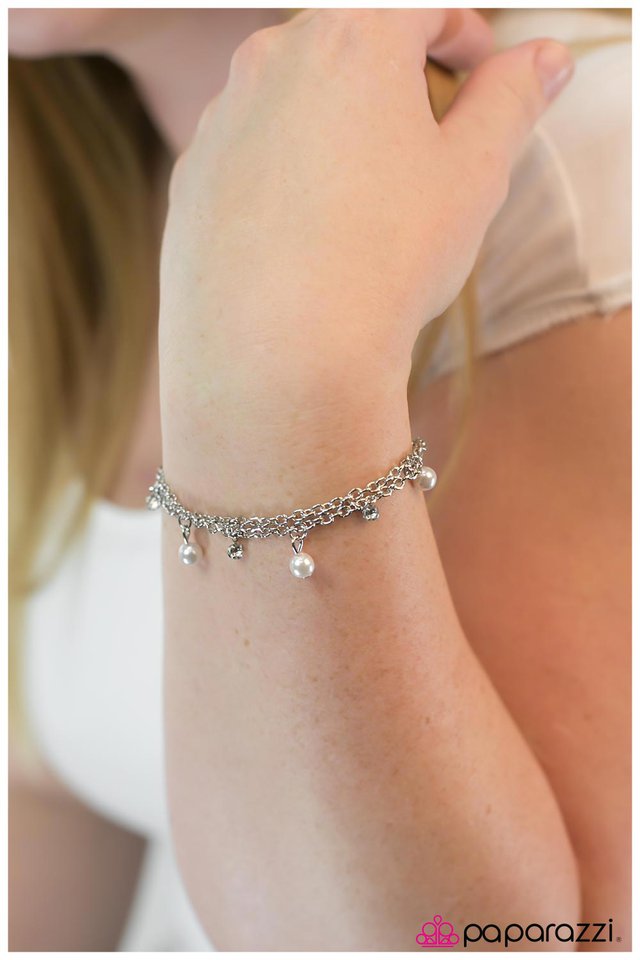 the-whole-nine-yards-white-p9da-wtxx-031xx