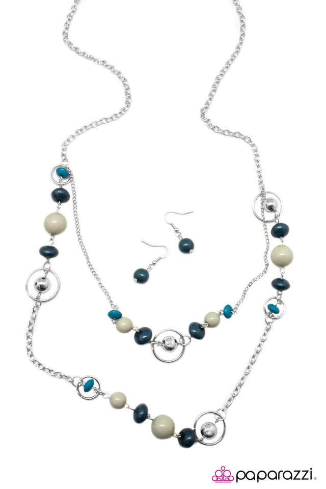 Paparazzi ♥ Outlier - Multi ♥ Necklace